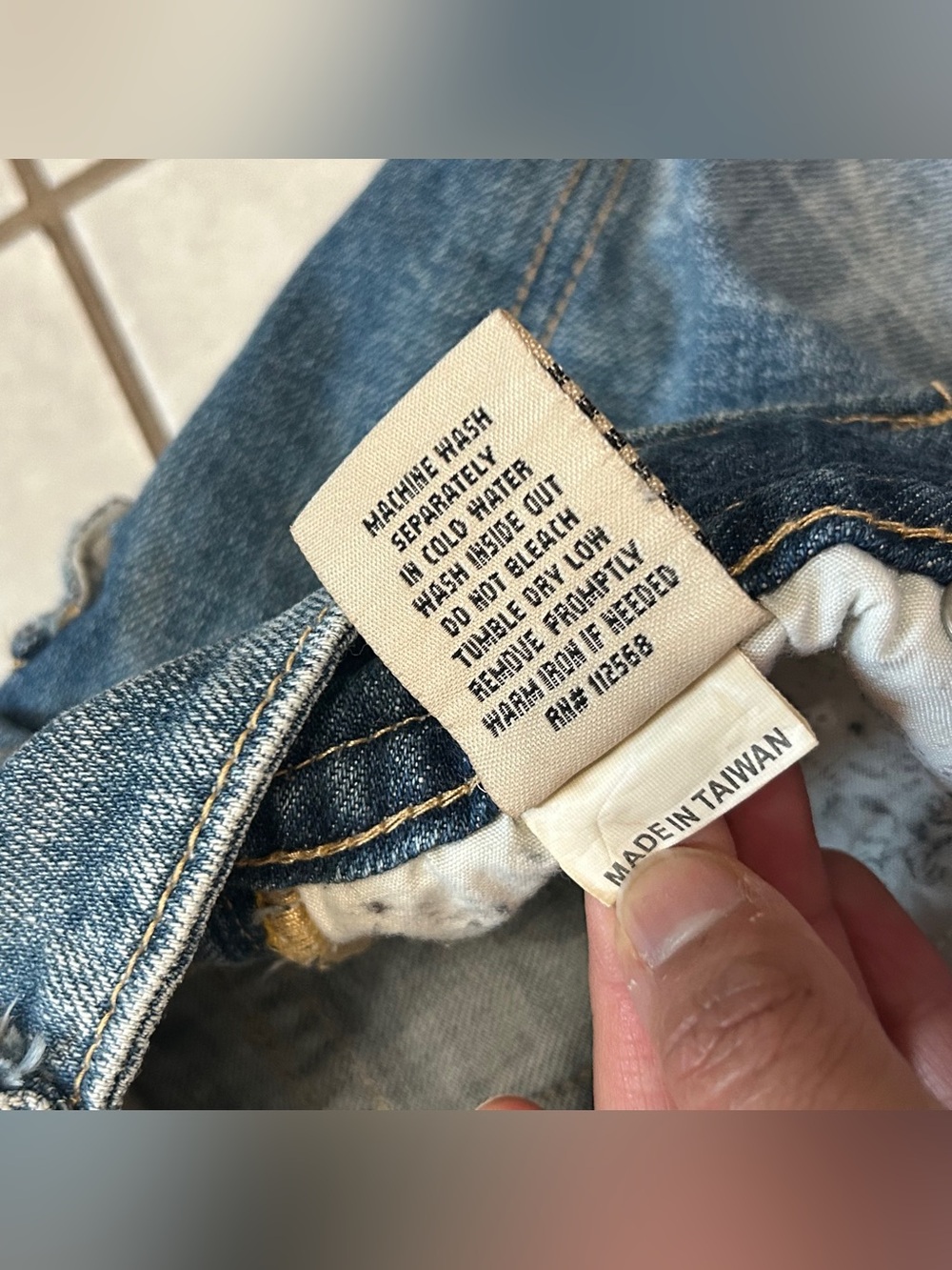 Miss Me medium-wash denim jean shorts - Picture 6 of 9